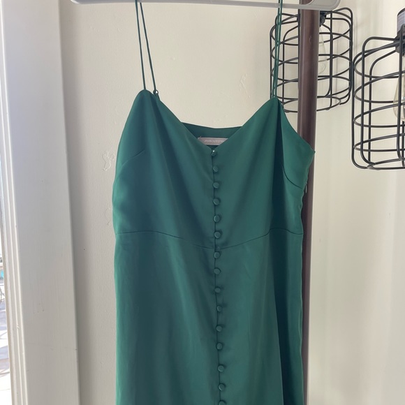 Green Dress - Picture 2 of 2